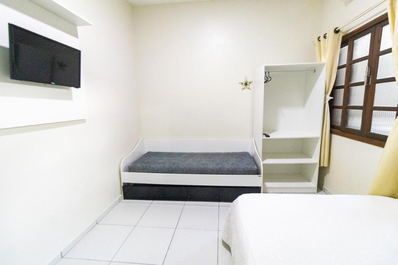 Apartamentos Bombinhas - 140 Metros Da Praia Екстериор снимка