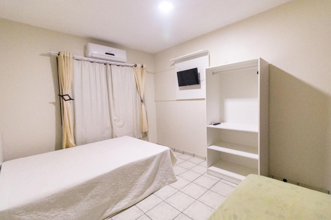 Apartamentos Bombinhas - 140 Metros Da Praia Екстериор снимка