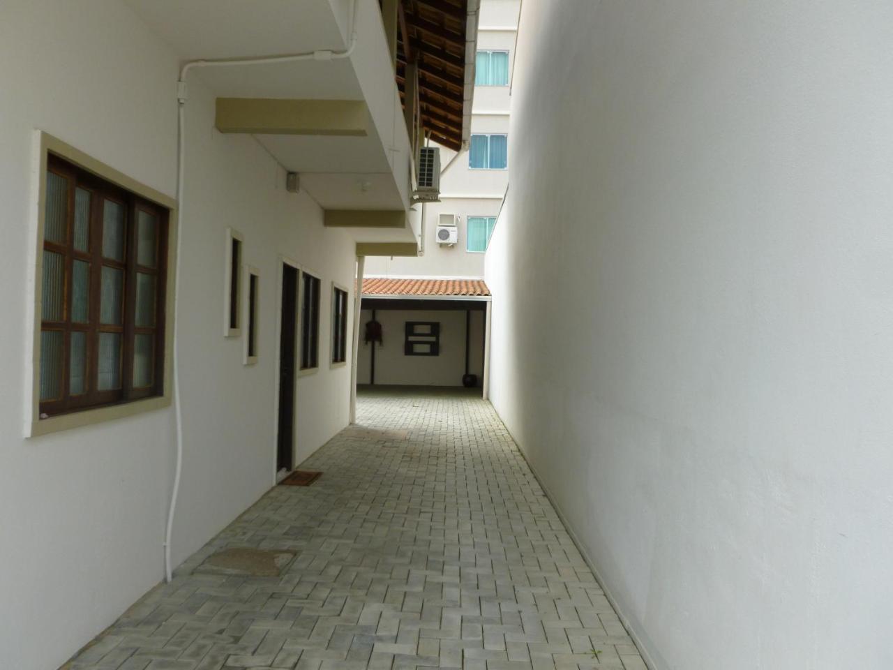 Apartamentos Bombinhas - 140 Metros Da Praia Екстериор снимка